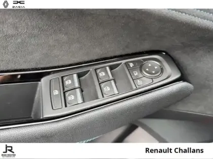 Photo 5 Renault Austral  1.2 E-Tech full hybrid 200ch Techno esprit Alpine - 24