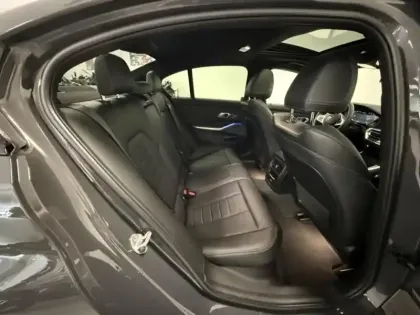 Photo 6 BMW Serie 3 Série 3 M340iA xDrive 374ch 26cv