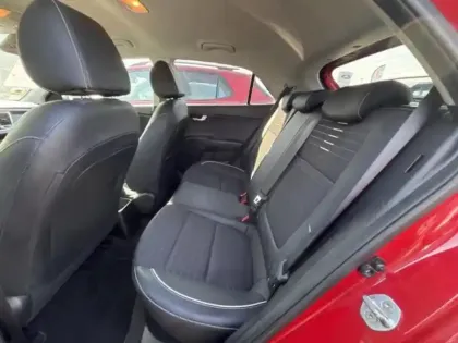 Photo 11 Kia Rio  1.0 T-GDI 100ch GT Line