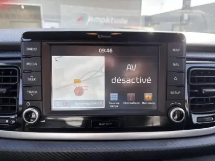 Photo 15 Kia Rio  1.0 T-GDI 100ch GT Line