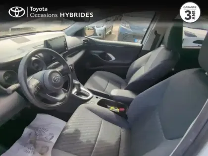 Photo 10 Toyota Yaris  116h Design 5p MY22