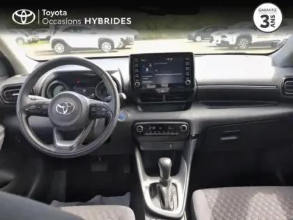 Photo 7 Toyota Yaris  116h Design 5p MY22