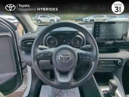 Photo 8 Toyota Yaris  116h Design 5p MY22