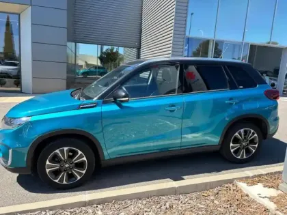 Photo 8 Suzuki Vitara  1.5 Dualjet Hybrid 115ch Style Auto