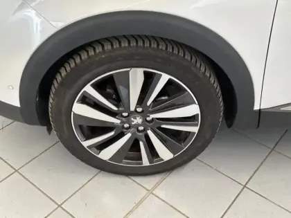 Photo 5 Peugeot 3008  1.6 THP 165ch GT Line S&S EAT6