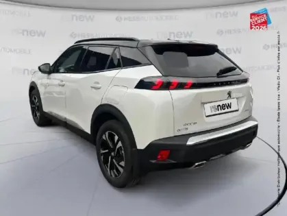 Photo 7 Peugeot 2008  1.2 PureTech 130ch S&S GT Line EAT8 7cv