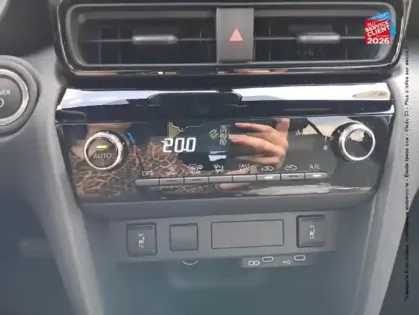 Photo 13 Toyota Yaris  Cross 130h Design MY25