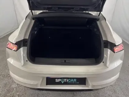 Photo 8 DS DS 4  BlueHDi 130ch Etoile Automatique