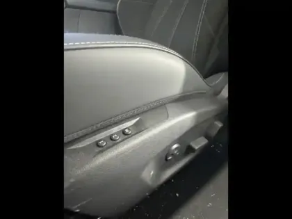 Photo 12 DS DS 4  BlueHDi 130ch Etoile Automatique