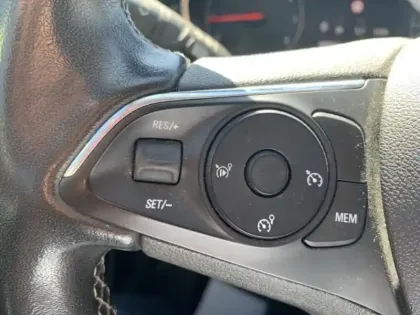 Photo 14 Opel Crossland  1.5 D 110ch Ultimate