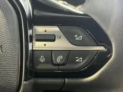 Photo 14 Peugeot 308  1.2 PureTech 130ch S&S Allure EAT8