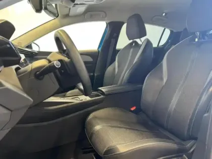 Photo 8 Peugeot 308  1.2 PureTech 130ch S&S Allure EAT8