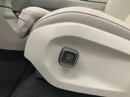 Photo 11 Volvo Ex90  Twin Performance 517ch Ultra 7 places