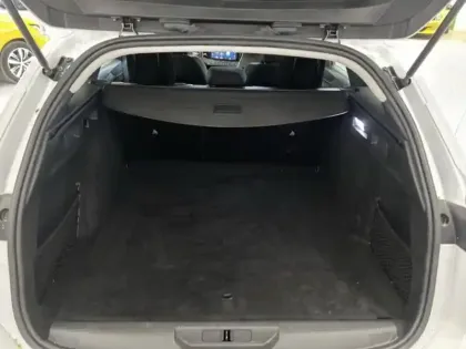 Photo 7 Peugeot 308  SW 1.5 BlueHDi 130ch S&S Active Pack EAT8