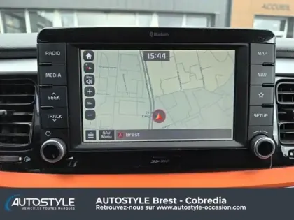 Photo 10 Kia Stonic  1.0 T-GDI 120ch ISG Launch Edition