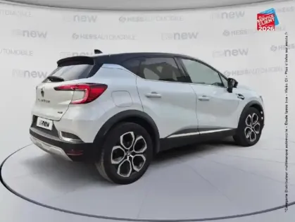 Photo 20 Renault Captur  1.6 E-Tech hybride 145ch Techno Fast Track