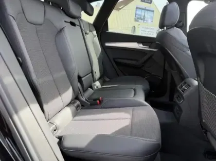 Photo 10 Audi Q5  35 TDI Mild Hybrid 163ch S line S tronic 7