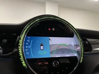 Photo 14 Mini Mini  5 Portes Cooper 136ch Edition Premium BVA7