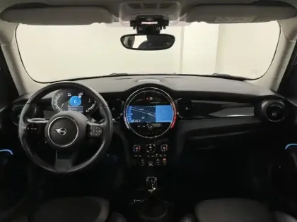 Photo 8 Mini Mini  5 Portes Cooper 136ch Edition Premium BVA7