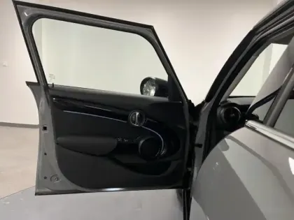 Photo 6 Mini Mini  5 Portes Cooper 136ch Edition Premium BVA7