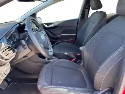 Photo 6 Ford Fiesta  1.0 EcoBoost 100ch Stop&Start Titanium BVA 5p Euro6.2