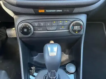 Photo 14 Ford Fiesta  1.0 EcoBoost 100ch Stop&Start Titanium BVA 5p Euro6.2