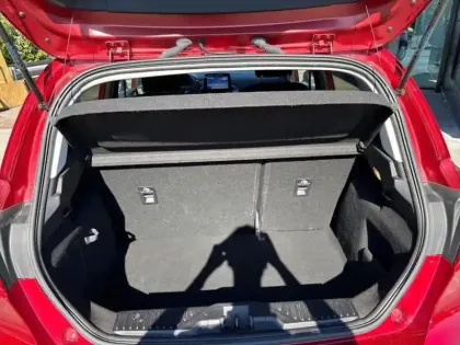 Photo 8 Ford Fiesta  1.0 EcoBoost 100ch Stop&Start Titanium BVA 5p Euro6.2