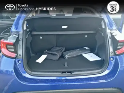 Photo 10 Toyota Yaris  116h Design 5p MY26