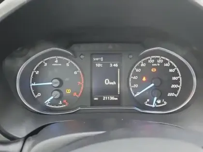 Photo 14 Toyota Yaris  70 VVT-i France Connect 5p MY19