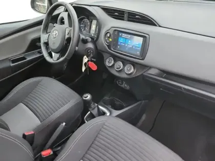 Photo 9 Toyota Yaris  70 VVT-i France Connect 5p MY19