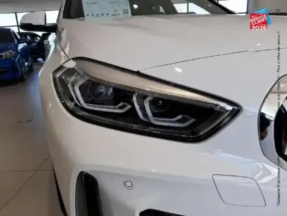 Photo 12 BMW Serie 1 Série 1 118dA 150ch M Sport GPS Camera