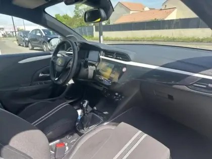 Photo 10 Opel Corsa  1.2 Turbo 100ch GS