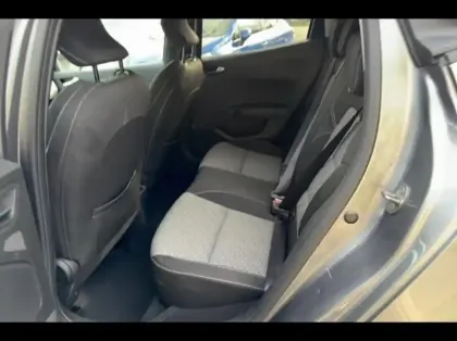 Photo 10 Renault Clio  1.6 E-Tech hybride 145ch Evolution