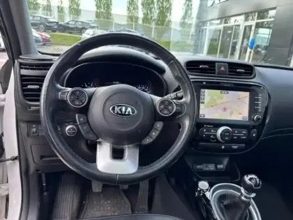 Photo 9 Kia E-soul Soul 1.6 CRDi 136ch Premium