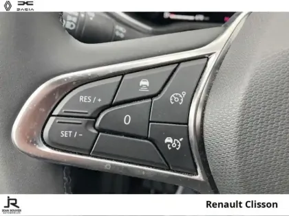 Photo 8 Renault Clio  1.6 E-Tech 145ch full hybrid Techno - 24