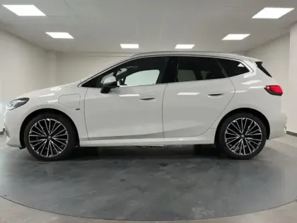 Photo 6 BMW Serie 2 Série 2 ActiveTourer 230e 326ch xDrive M Sport DKG7