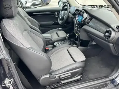 Photo 8 Mini Mini  Cooper SE 184ch Edition Camden BVA 5CV