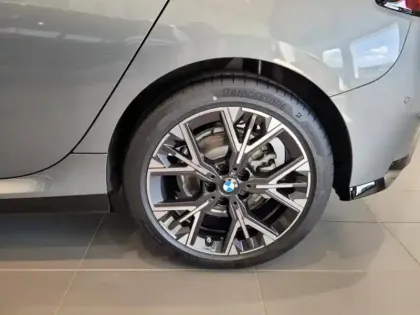 Photo 7 BMW Serie 1 Série 1 120A 170ch M Sport Design DKG7