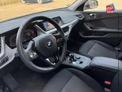 Photo 14 BMW Serie 1 Série 1 116iA 109ch Business Design DKG7