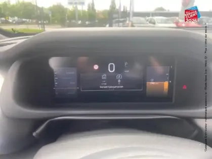 Photo 11 Jeep Avenger  1.2 Turbo T3 110ch MHEV Altitude BVR6 eHybrid