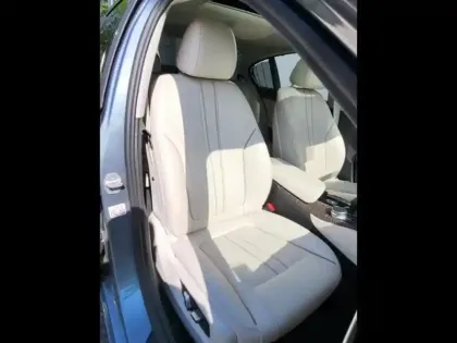 Photo 19 BMW Serie 5 Série 5 520dA 190ch Luxury Euro6d-T 108g