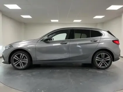 Photo 6 BMW Serie 1 Série 1 116dA 116ch Business Design DKG7