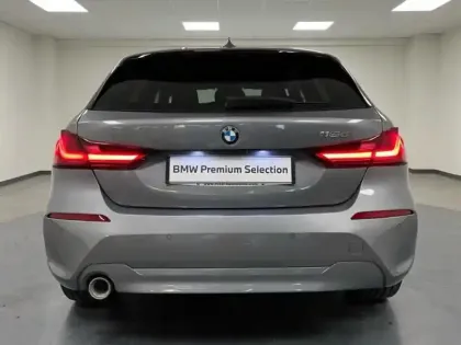 Photo 5 BMW Serie 1 Série 1 116dA 116ch Business Design DKG7