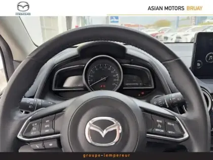 Photo 13 Mazda 2 Mazda  1.5 e-SKYACTIV G M Hybrid 90ch Exclusive-Line 03