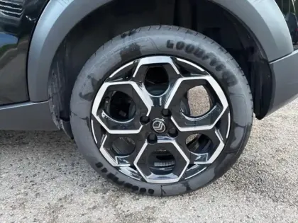 Photo 7 Citroën C3  1.2 Turbo 100ch MAX