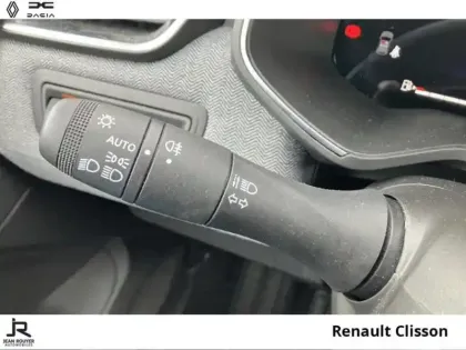 Photo 10 Renault Clio  1.6 E-Tech 145ch full hybrid Techno - 24