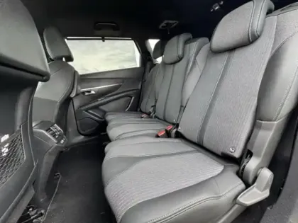 Photo 14 Peugeot 5008  1.5 BlueHDi 130ch S&S Allure Pack EAT8