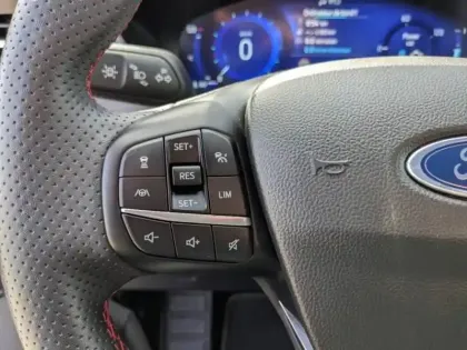 Photo 8 Ford Kuga  2.5 Duratec 190ch FHEV E85 ST-Line X BVA