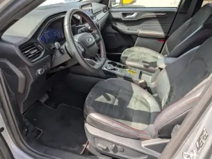 Photo 6 Ford Kuga  2.5 Duratec 190ch FHEV E85 ST-Line X BVA