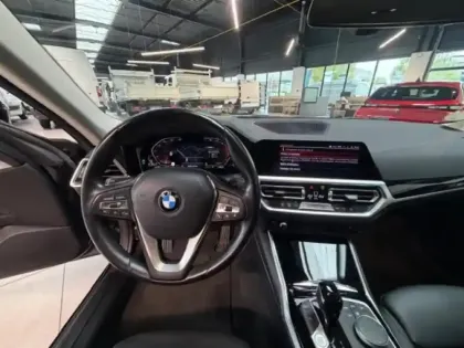 Photo 11 BMW Serie 4 Série 4 Gran Coupé 420dA  xDrive 190ch Business Design